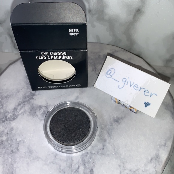 DIESEL (Frost) DEPOTTED MAC EYESHADOW SINGLE DISCONTINUED SHADES - Picture 1 of 15